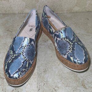 Franco Sarto Womens Snake Print Slip-On Platform Loafers Size 8.5 With Cork Sole